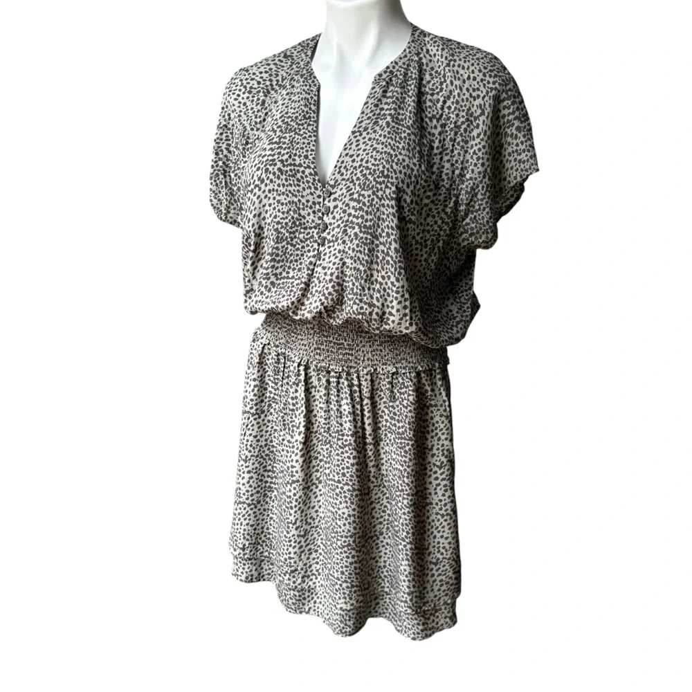 Rails Karla Animal Print Mini Dress in Olive Lynx, Sz L - Picture 9 of 14